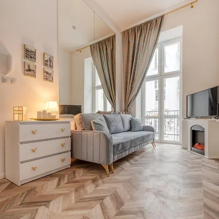 Appartement Elegant - Entresol, Balcony - By Rentujemy *