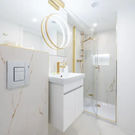 Elegant - Entresol, Balcony - By Rentujemy *