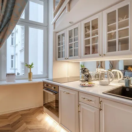 Apartament Elegant - Entresol, Balcony - By Rentujemy *