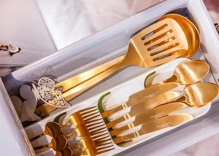 Elegant - Entresol, Balcony - By Rentujemy